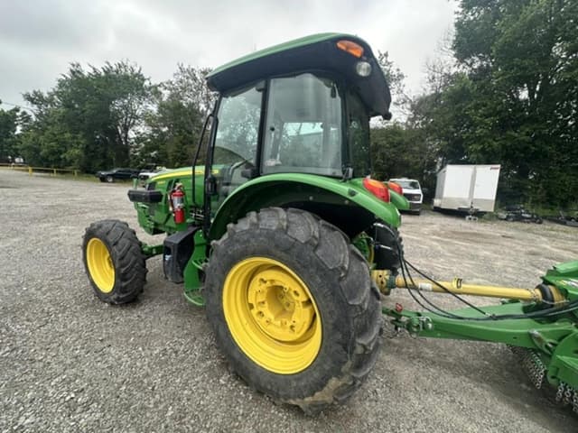 Image of John Deere 5090E equipment image 4