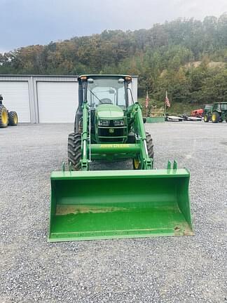 Image of John Deere 5090E equipment image 1