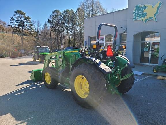 Image of John Deere 5090EL equipment image 1