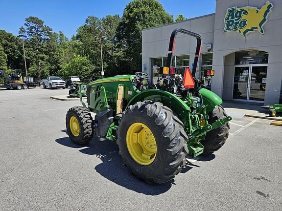 Image of John Deere 5090EL equipment image 1