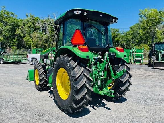 Image of John Deere 5095M equipment image 3