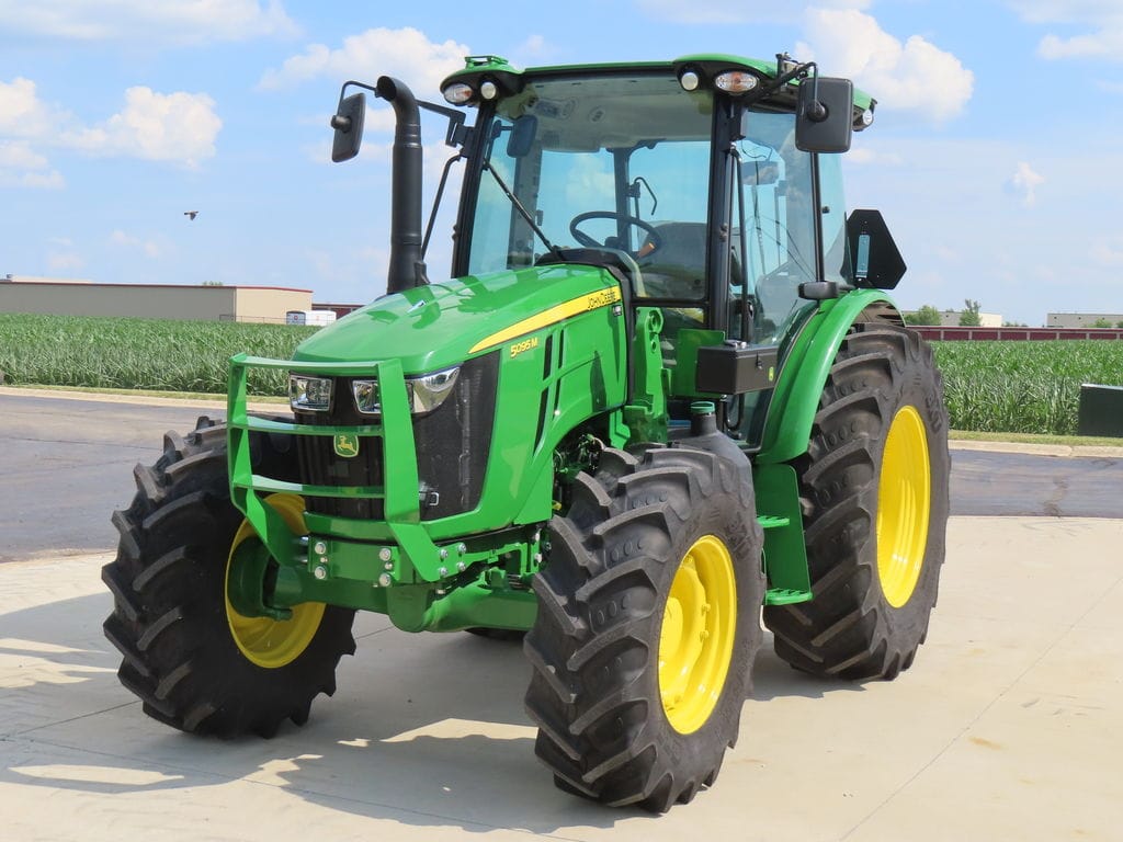 2024 John Deere 5095M Equipment Image0