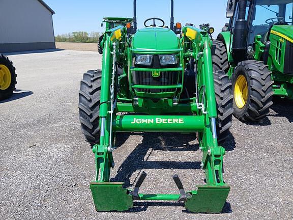 Image of John Deere 5095M equipment image 1