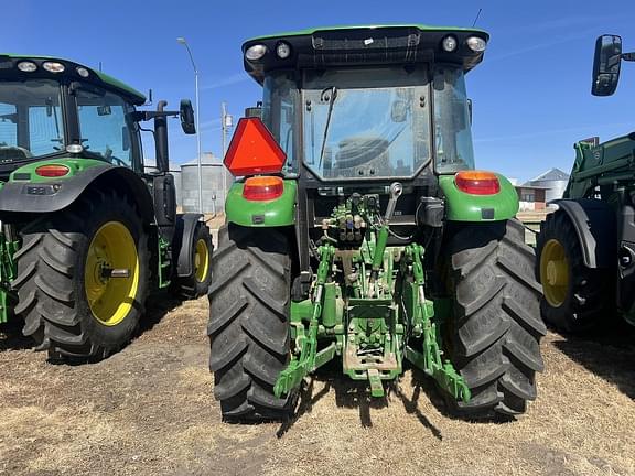 Image of John Deere 5095M equipment image 4