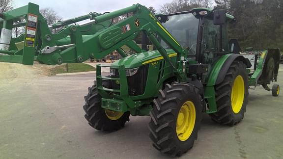 Image of John Deere 5095M equipment image 2