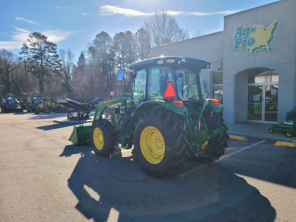 Image of John Deere 5095M equipment image 2