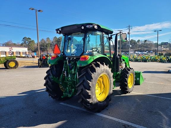 Image of John Deere 5095M equipment image 4