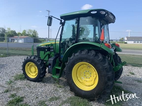 Image of John Deere 5095M equipment image 3