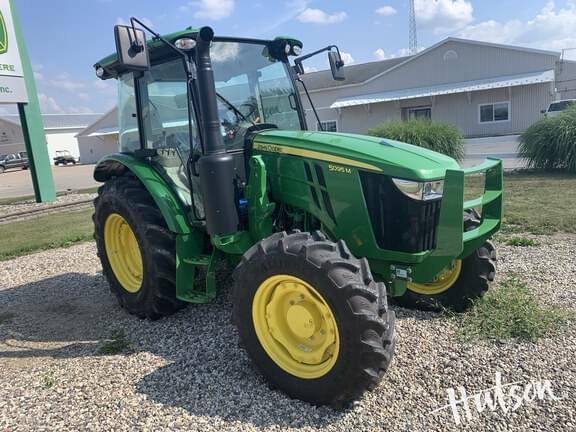 Image of John Deere 5095M Primary image