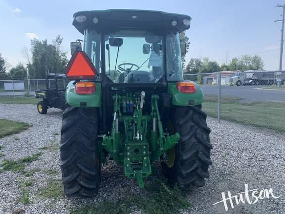 Image of John Deere 5095M equipment image 4