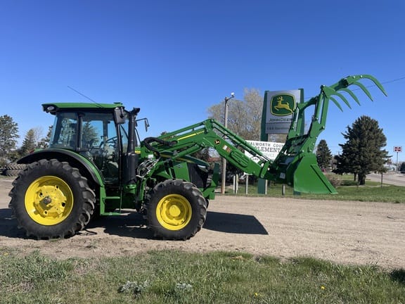 2024 John Deere 5095M Equipment Image0