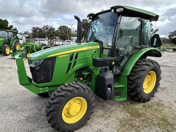 Image of John Deere 5095M Primary image