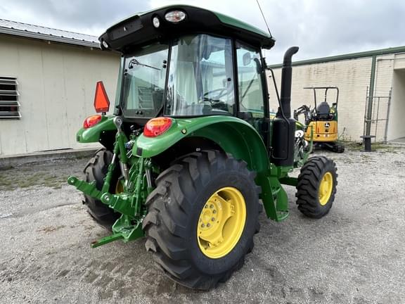 Image of John Deere 5095M equipment image 3