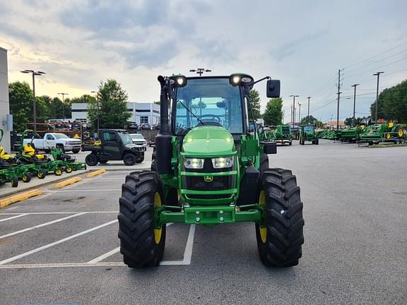 Image of John Deere 5095M equipment image 1