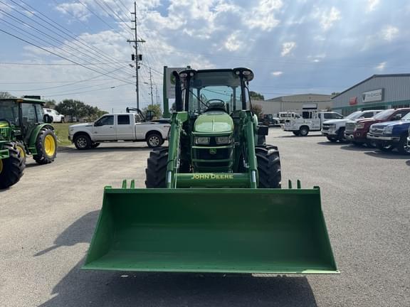 Image of John Deere 5095M equipment image 2