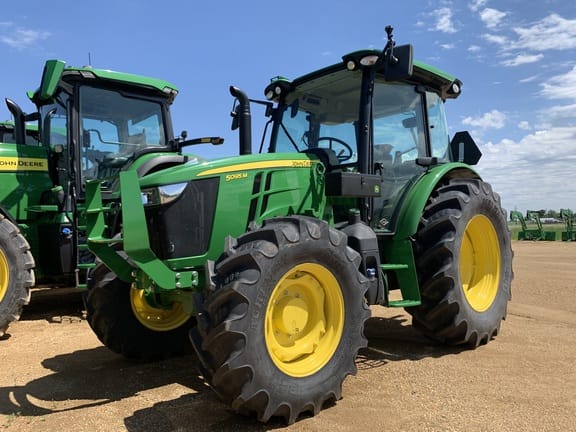 2024 John Deere 5095M Equipment Image0