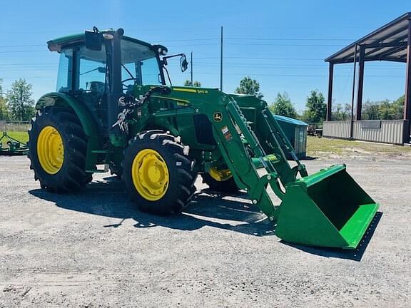 Image of John Deere 5095M equipment image 4