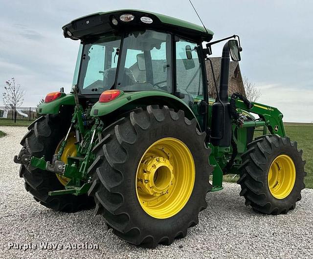 Image of John Deere 5095M equipment image 4