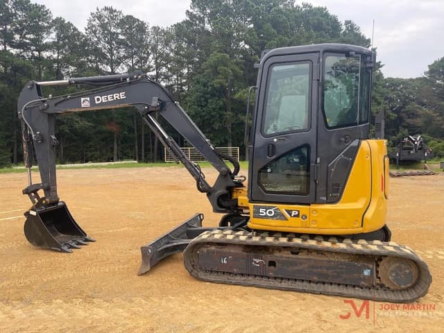 Image of John Deere 50P equipment image 1