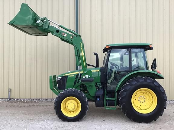 Image of John Deere 5100E equipment image 3