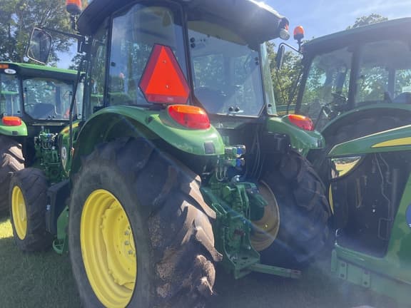 Image of John Deere 5100E equipment image 2