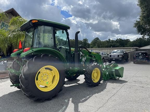 Image of John Deere 5100E equipment image 4