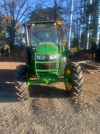 Image of John Deere 5100E equipment image 3