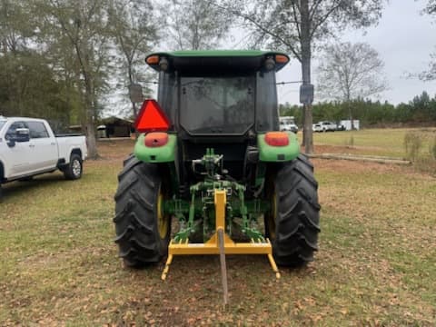 Image of John Deere 5100E equipment image 3