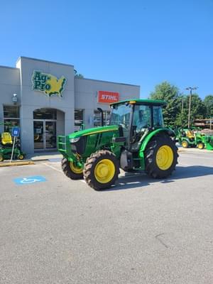 2025 John Deere 5100E Image