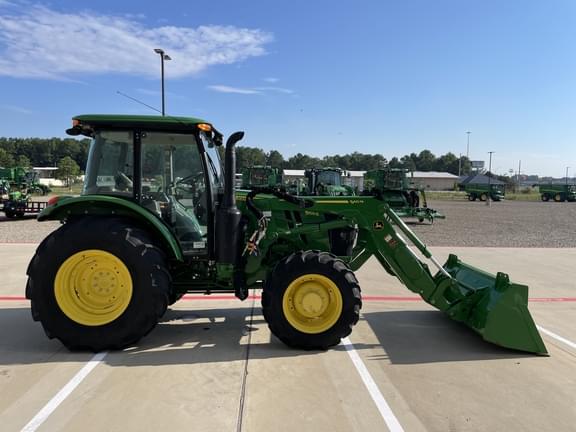 Image of John Deere 5100E equipment image 1