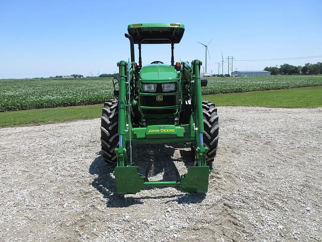 Image of John Deere 5100E equipment image 2
