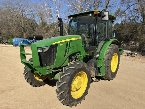 Image of John Deere 5100E equipment image 2