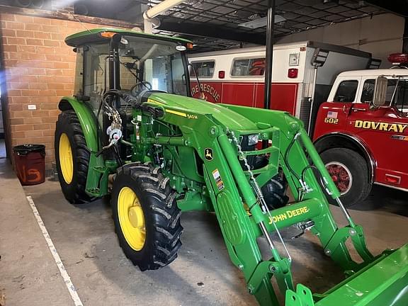 Image of John Deere 5100E equipment image 1