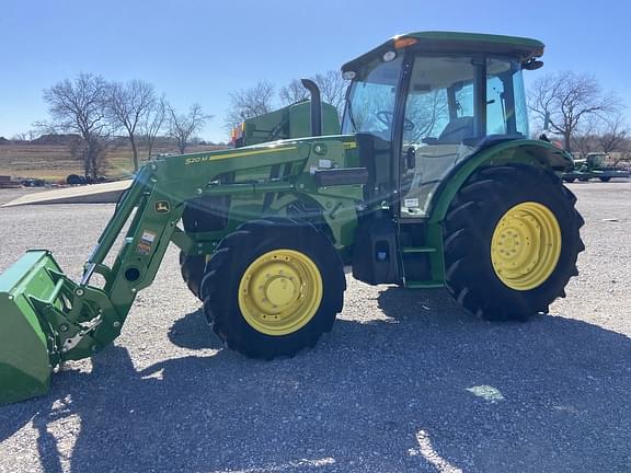 Image of John Deere 5100E equipment image 2