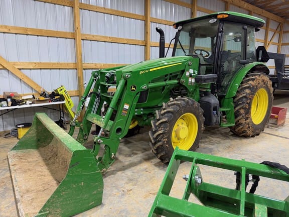 2024 John Deere 5100E Equipment Image0