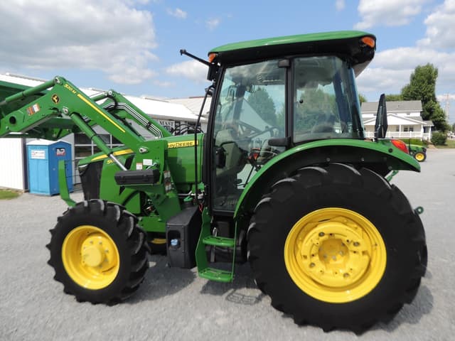 Image of John Deere 5100E equipment image 1