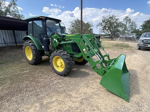 Image of John Deere 5100E equipment image 3