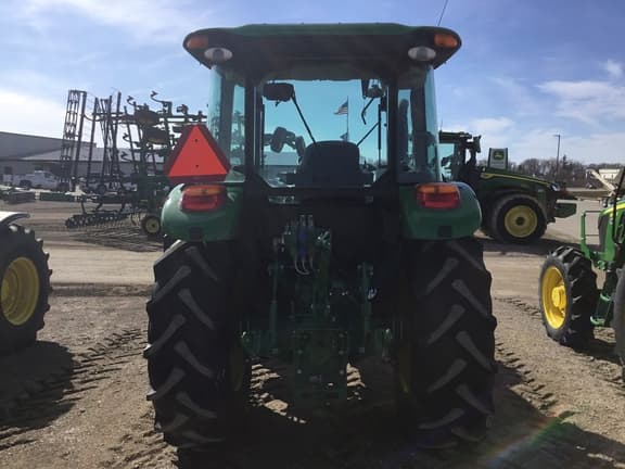 Image of John Deere 5100E equipment image 4