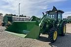 Image of John Deere 5100E equipment image 3