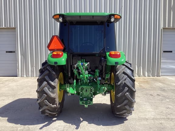Image of John Deere 5100E equipment image 3