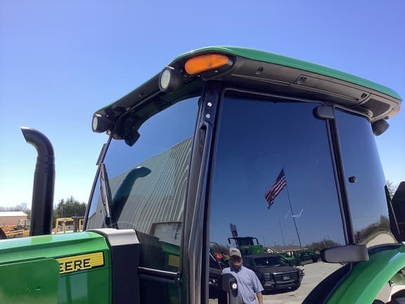 Image of John Deere 5100E equipment image 4