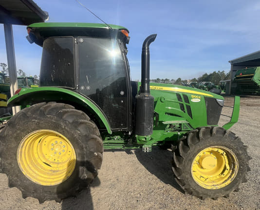 Image of John Deere 5100E equipment image 2