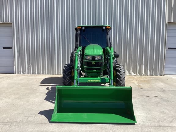 Image of John Deere 5100E equipment image 2