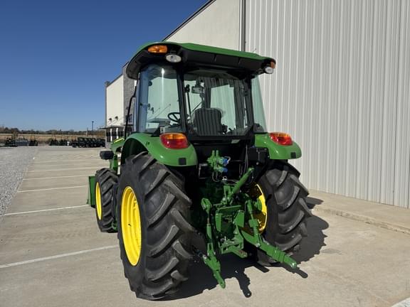 Image of John Deere 5100E equipment image 4