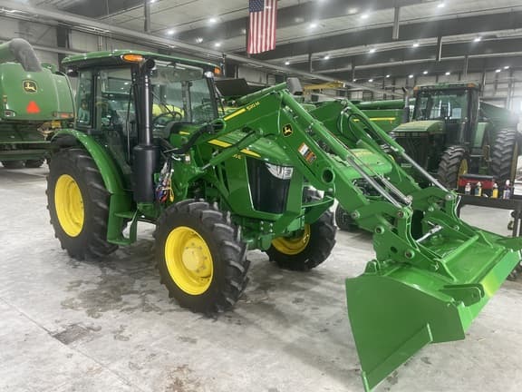 Image of John Deere 5100E equipment image 4