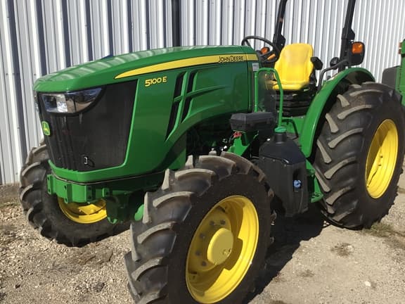 Image of John Deere 5100E equipment image 1