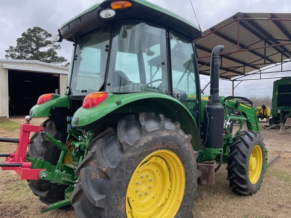 Image of John Deere 5100E equipment image 4