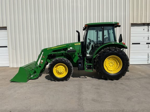 2024 John Deere 5100E Equipment Image0