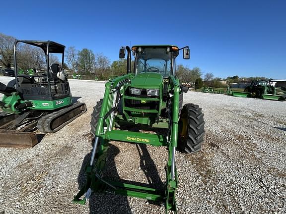 Image of John Deere 5100E equipment image 1