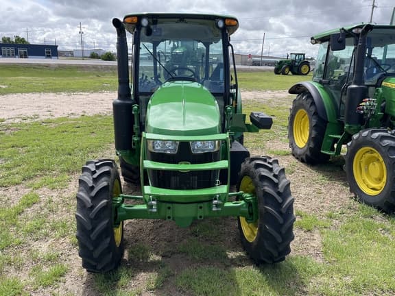 Image of John Deere 5100E equipment image 1